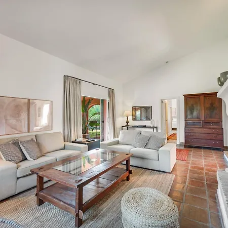 Villa In With Private Pool & Panoramic Mountain Views *